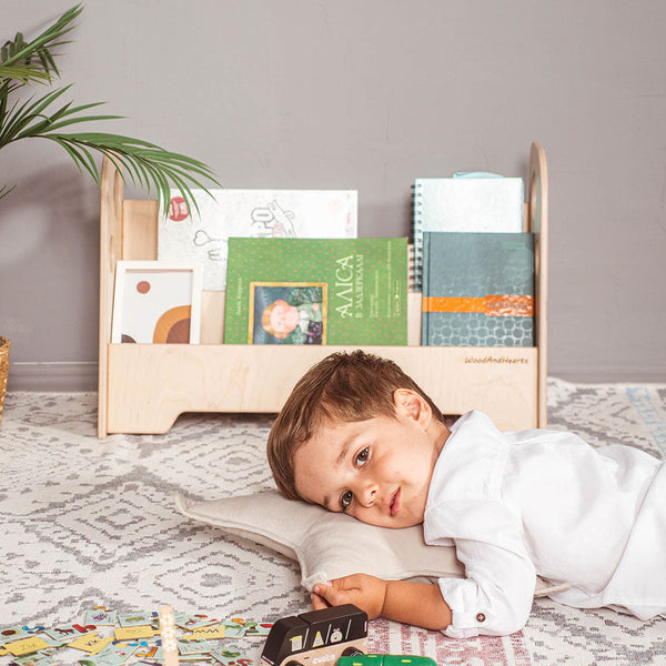 kids-bookshelf-woodandhearts-Sophia's Style-Shelf-1